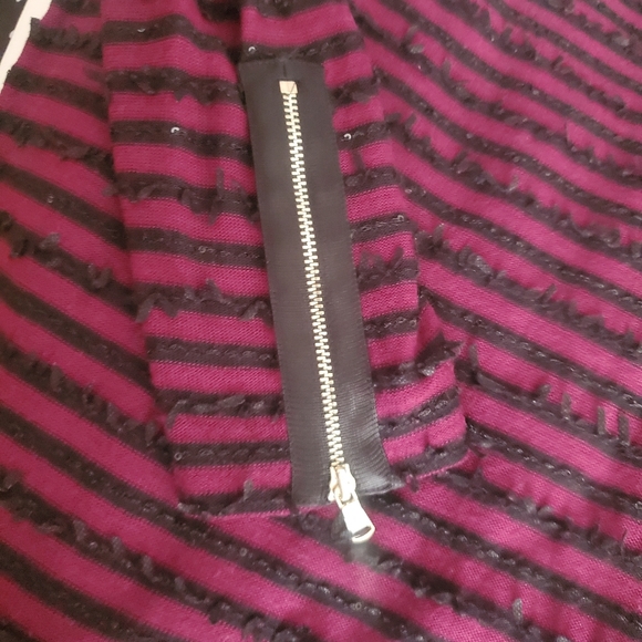 Ann Taylor Petite Raspberry & Black Striped Fringed Tunic Top - Picture 2 of 9